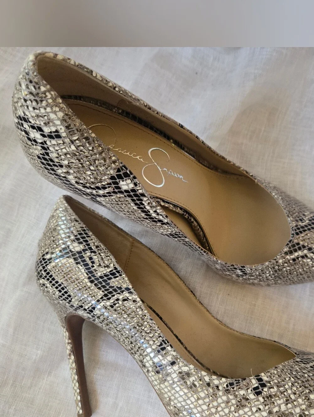 Jessica Simpson Snake-Print Pointed Toe Pumps - Sz 8.5